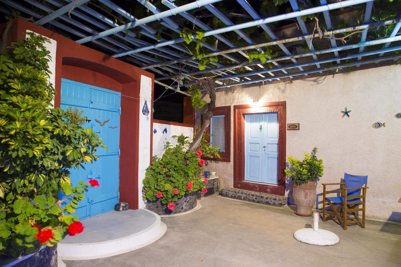 Canava Santino Cave Houses Mesaria Rum bild