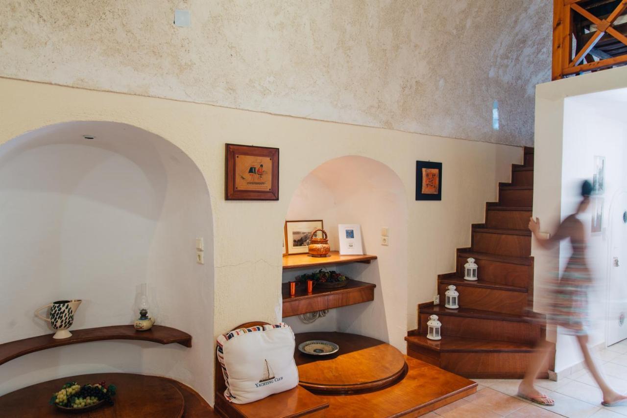 Canava Santino Cave Houses Mesaria Rum bild